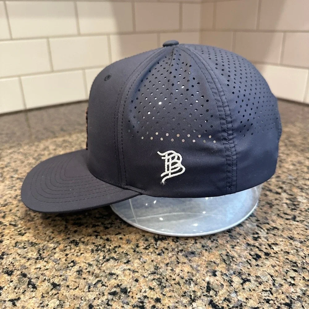 Branded Bills‎ Performance 585 Snapback Hat Men's Navy ZAPOTAL Monkey Leather